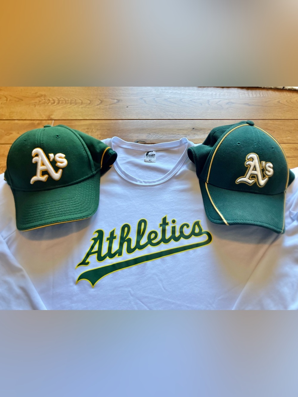 Y2K Oakland Athletics Dri-fit LS Unisex Shirt XL W/ 2 Batting Practice Caps S/M